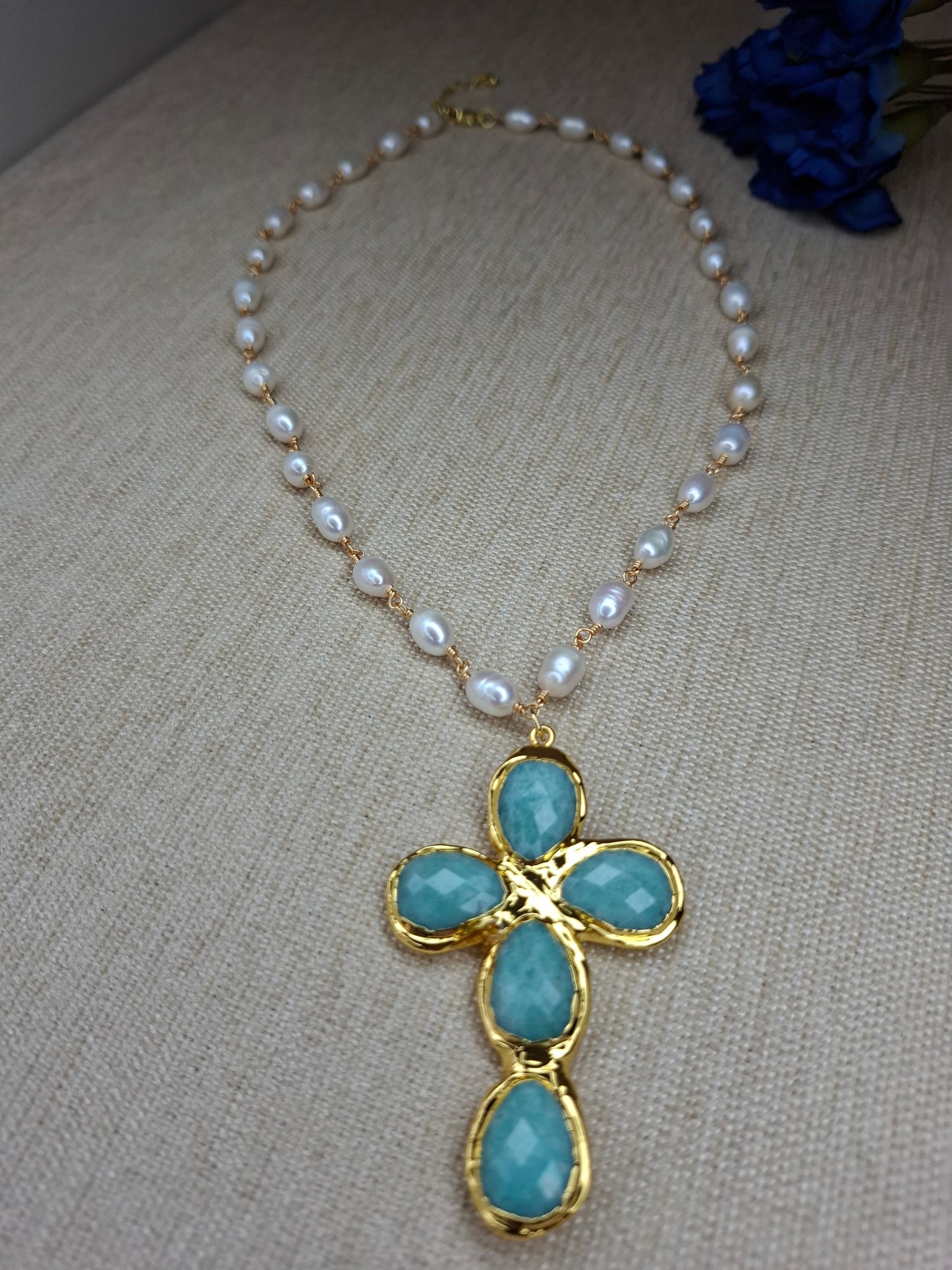 Riviera Cross