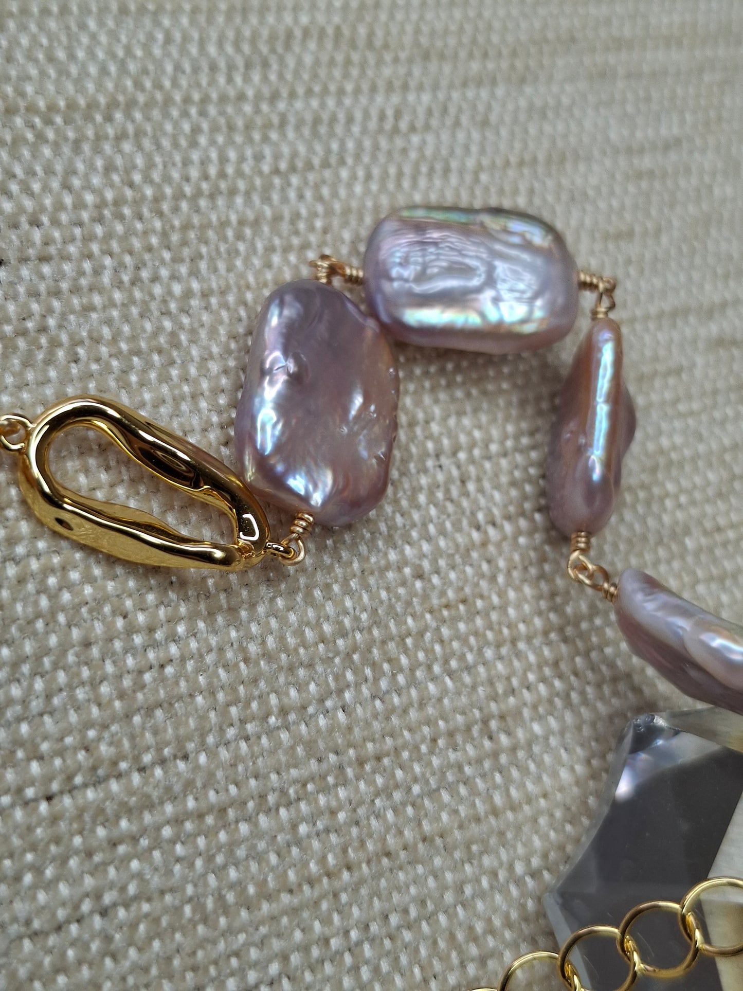 Isola Necklace